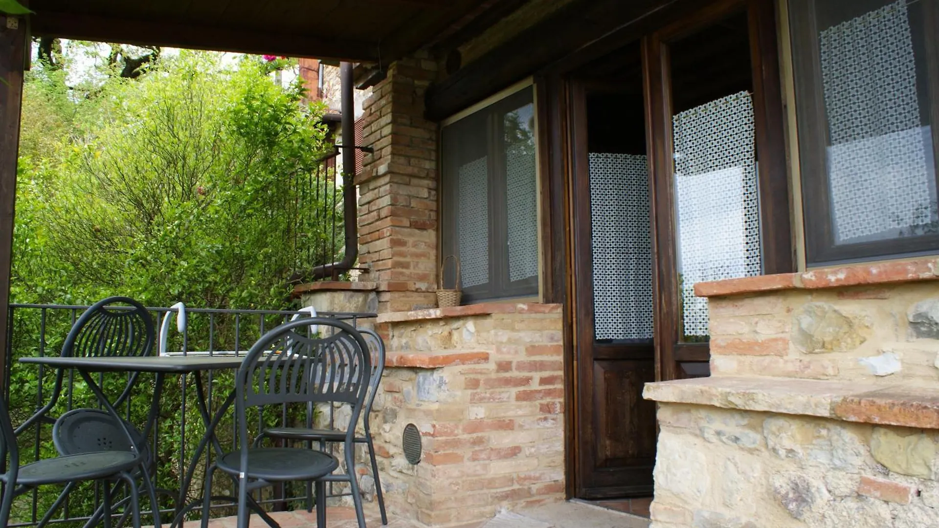 Farm stay La Rocca Della Magione Villa Monteriggioni